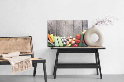 Ljuddämpande tavla - Vegetables on wood