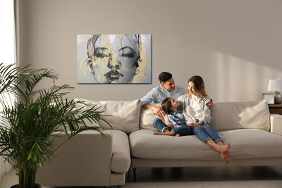 Ljuddämpande tavla - Artistic portrait of a woman