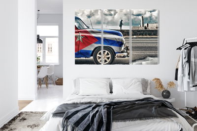 Ljuddämpande tavla - A car with a cuban flag