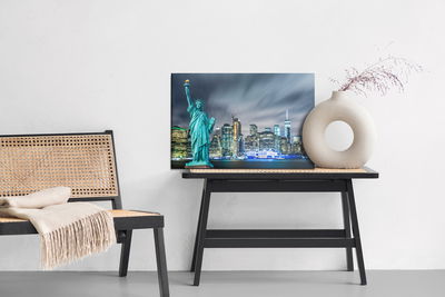 Ljuddämpande tavla - Statue of liberty against