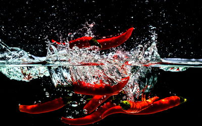 Ljuddämpande tavla - Chili in water