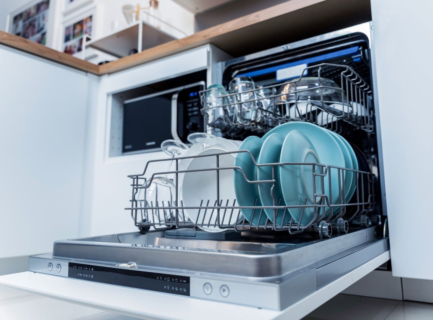 Ljuddämpa diskmaskinen i restaurang