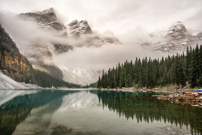 Ljuddämpande tavla - Moraine Lake in banff