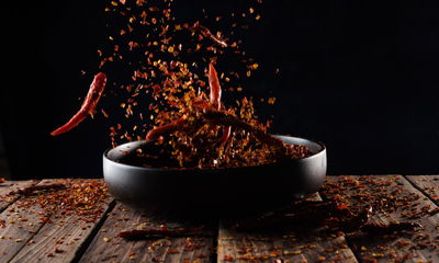 Ljuddämpande tavla - Cayenne pepper in flight