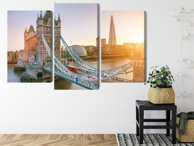 Ljuddämpande tavla - Tower bridge at sunrise
