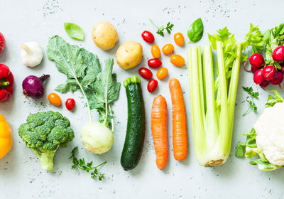 Ljuddämpande tavla - Fresh wet vegetables