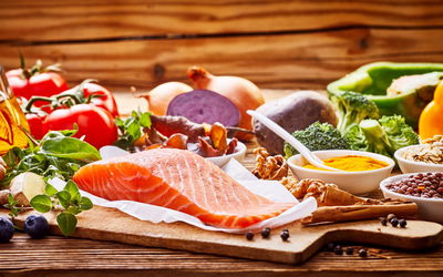 Ljuddämpande tavla - Salmon among vegetables