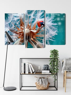 Ljuddämpande tavla - Ladybug on a dandelion