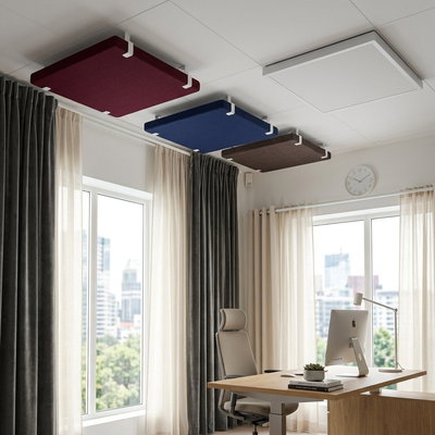 Työpöydän yläpuolelle asennetut kattopaneelit parantavat työrauhasta