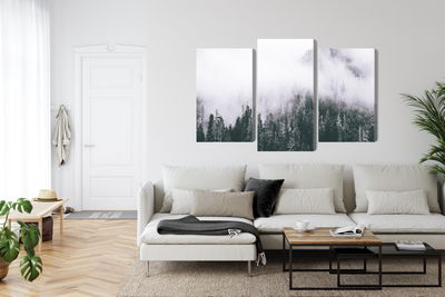 Ljuddämpande tavla - A forest shrouded in fog