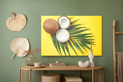 Ljuddämpande tavla - Leaf and coconut fruit