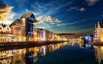 Ljuddämpande tavla - Gdansk wharf and the crane
