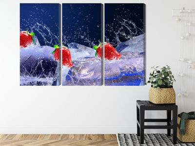 Ljuddämpande tavla - Strawberries on ice