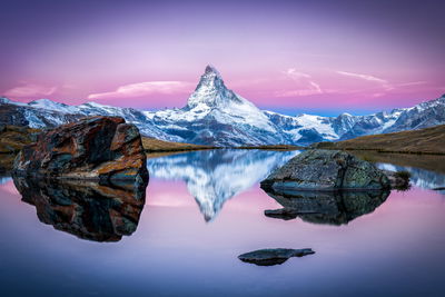 Ljuddämpande tavla - Lake in the mountains