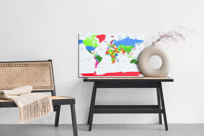 Ljuddämpande tavla - Colorful world political map