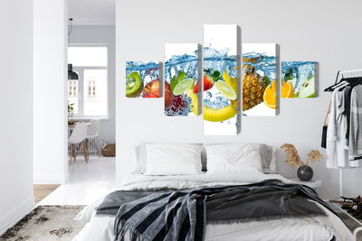 Ljuddämpande tavla - Fresh fruit in the water