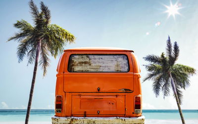 Ljuddämpande tavla - Retro car between palm trees