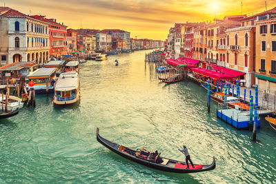 Ljuddämpande tavla - Boats in venice