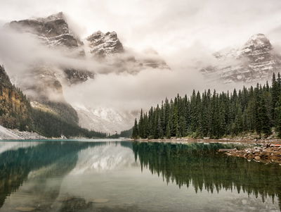 Ljuddämpande tavla - Moraine Lake in banff