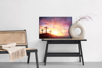 Ljuddämpande tavla - Crosses on the hill