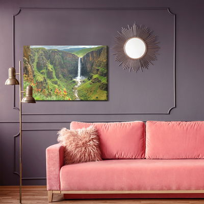 Ljuddämpande tavla - A majestic waterfall
