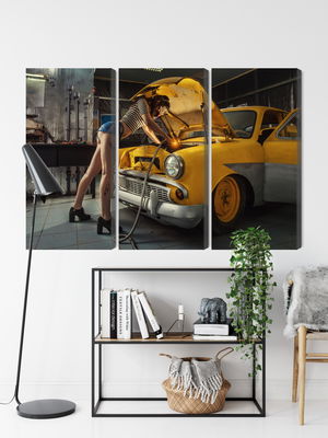 Ljuddämpande tavla - Sexy woman welded to a car