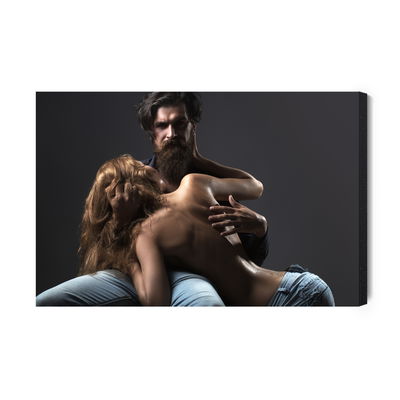 Ljuddämpande tavla - Sexy couple in intimate pose
