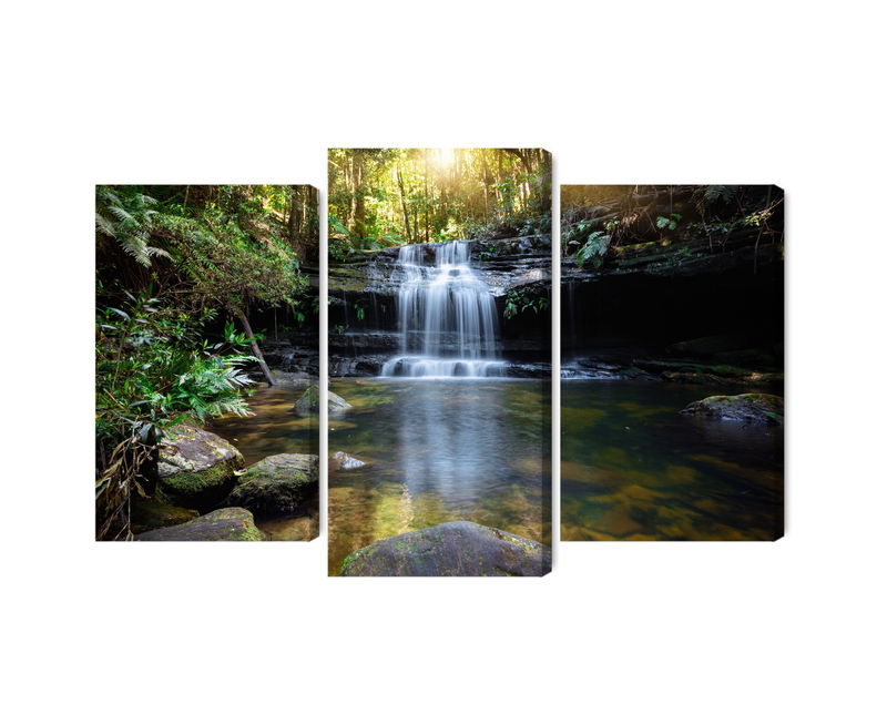 Ljuddämpande tavla - A waterfall in the bush