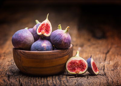 Ljuddämpande tavla - Figs on wood