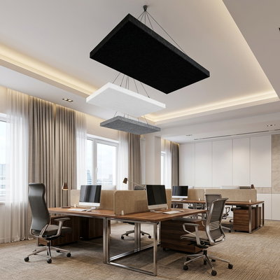 SilentDirect PES Ceiling ljudabsorbenter 50 mm monterade i tak med vajer i mötesrum