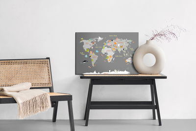 Ljuddämpande tavla - World map with animals