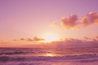 Ljuddämpande tavla - Pink sea landscape