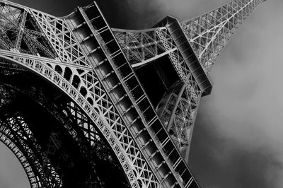 Ljuddämpande tavla - Black and white eiffel tower
