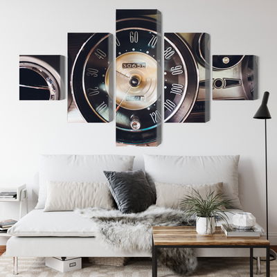 Ljuddämpande tavla - The dashboard in an old car