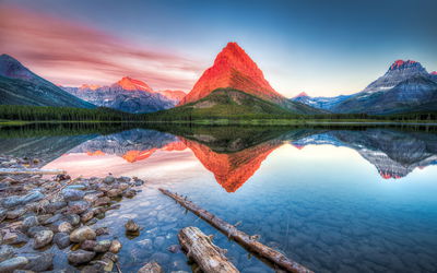 Ljuddämpande tavla - Swiftcurrent lake in the Usa