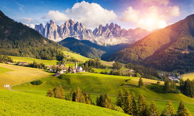 Ljuddämpande tavla - Sunny day in the mountains