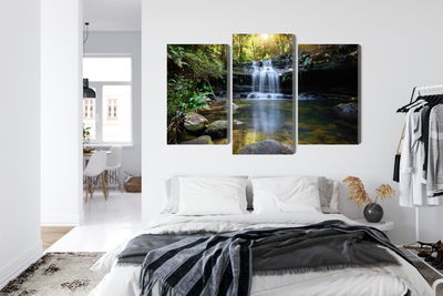 Ljuddämpande tavla - A waterfall in the bush