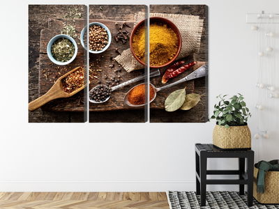 Ljuddämpande tavla - Board with various spices