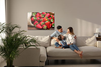 Ljuddämpande tavla - A bag of strawberries