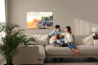 Ljuddämpande tavla - Black car in retro style