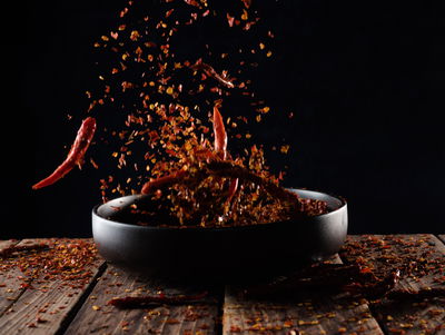 Ljuddämpande tavla - Cayenne pepper in flight