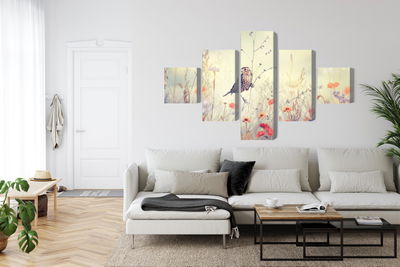 Ljuddämpande tavla - A bird among wild flowers