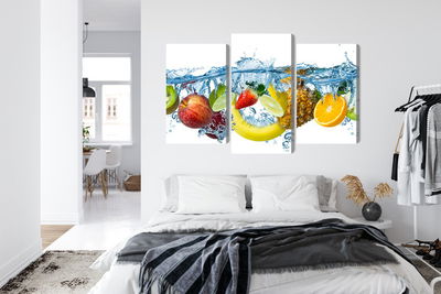 Ljuddämpande tavla - Fresh fruit in the water