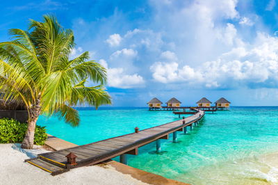 Ljuddämpande tavla - Floating houses