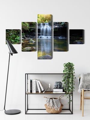 Ljuddämpande tavla - A waterfall in the bush