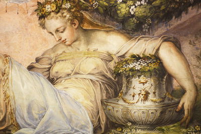 Ljuddämpande tavla - Pensive young woman