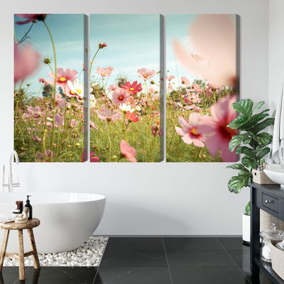 Ljuddämpande tavla - Cosmos flowers in the garden