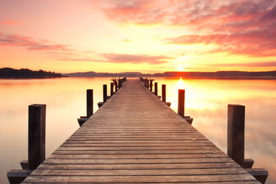 Ljuddämpande tavla - Sunset on the pier