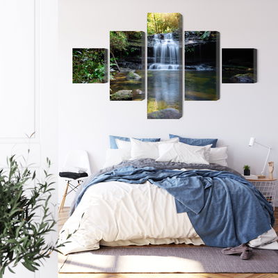 Ljuddämpande tavla - A waterfall in the bush