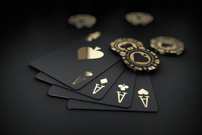 Ljuddämpande tavla - Playing cards with chips